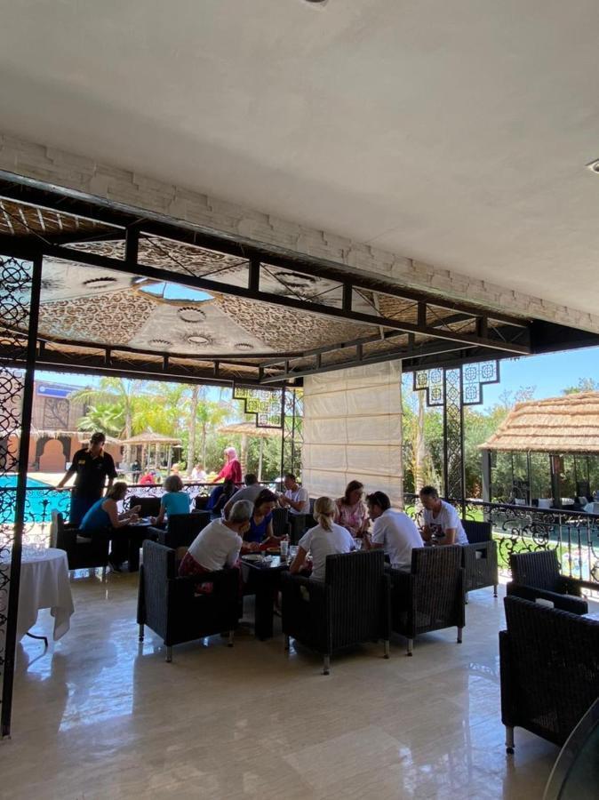 L'Auberge De Tennis Msc Oulad Lahsene Exteriör bild