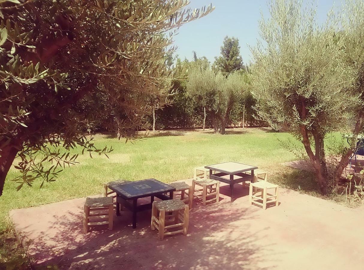 L'Auberge De Tennis Msc Oulad Lahsene Exteriör bild